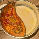 赤い壺 - 赤い壺しゃぶ鍋