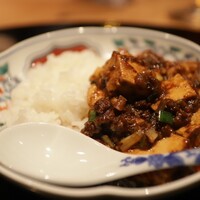 紅梅本楼 - 