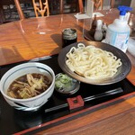 さわ屋 手打うどん - もりうどん肉汁(香り豚)付き。美味し。