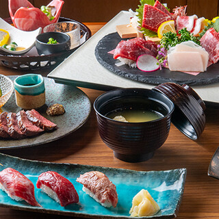 厳選国産馬肉使用◆特選馬刺しとステーキの贅沢ランチ