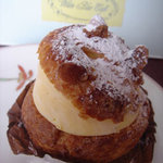 ウォーターブルーカフェ - シュークリーム