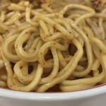 蒙古タンメン中本 - 麺アップ
