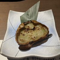 高級ブランド干物 『銀座伴助』 銀座本店 - ズワイガニ味噌甲羅焼き