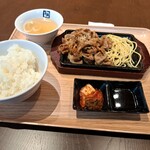 牛角焼肉食堂  - 