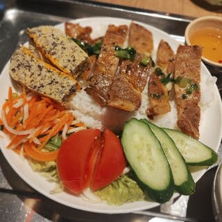 ベトナムレストラン カムオーン_1