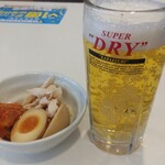 ガスト - おつまみ３種盛り（２４０円）と生ビール（クーポンで２９０円）