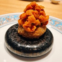 肉割烹 岡田前 - 松阪牛の雲丹メンチカツ◎