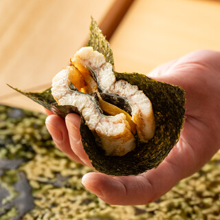 スペシャリテは自家製カラスミ×旬の魚の手巻き