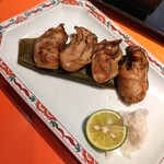 上野藪そば - 牡蠣の昆布焼き