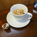 キッチン ブルー グローブ - ホワイトコーヒーへ