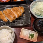 やはらかとんかつ綾 - 