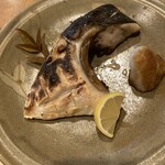 青山ぼこい - まー立派なブリカマ、肉厚ですわ