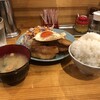  餃子とチャーシュー エソラ