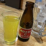 焼きもの家 慶 - グラスに注いだら鼻をつくオロC臭が周囲に漂うwww