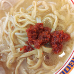 顎で喰らえ - 辛いやつ投入