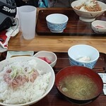 樹海 - ネギトロ丼の大盛り。