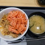 松屋 - 令和7年1月 24時間営業
牛めし並(みそ汁付) 税込430円