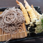 ブッフェレストラン 八献 - 