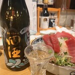 吟醸マグロ - 田酒と一緒に