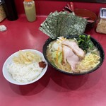 ラーメン 杉田家 - 