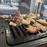 近江牛ホルモン いるもん - 