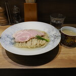 麺庵 利休 - しじみの冷たいつけそば着