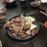 色菜広場 いっぽいっぽ - せせりの焼き物