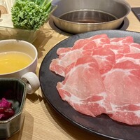 すき焼 しゃぶしゃぶつかだ KITTE大阪店 - 