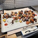 鶴雅ビュッフェダイニング札幌 - 