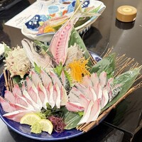割烹 かじ 本店 - 関サバの活け作り