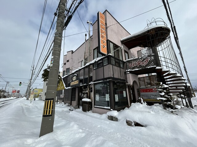 ジュンドッグ（JUN DOG　ピジョン館） - 旭川四条（おにぎり）の写真