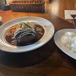 カルネジーオ ウエスト - 