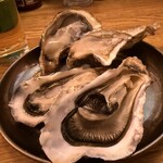5坪 - 生牡蠣　焼き牡蠣