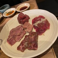 炭火焼肉ホルモン うしごろ 中目黒店 - 
