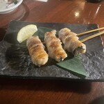 蔵の庄 - いろり焼き、牡蠣を豚肉で巻いたもの