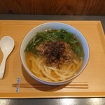 イカヅチうどん - 料理写真:炙り牛肉と九条ねぎのうどん