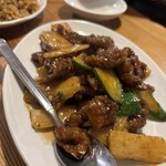 元祥 - 牛カルビと長芋のオイスターソース炒め