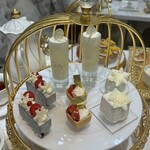 HAUTE COUTURE CAFE OMOTESANDO - 