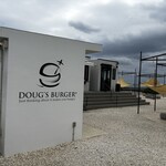 DOUG'S BURGER - 
