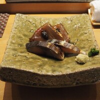 鮨 しゅんぺい - 鯖 焼霜造り ＆ 戻り鰹漬け