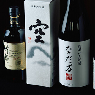 その時々でご用意する日本酒。料理やお好みに合わせた一杯を