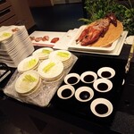 海鮮ブッフェダイニング 銀座八芳 - 北京ダック