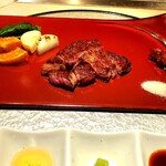 鉄板焼 ステーキ 北野坂 - どの味で頂こうか迷っちゃいます