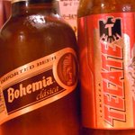 タコス デル アミーゴ - 左：BOHEMIA、右：TECATE（各\550）