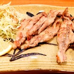 居食屋 侍々 - せせりの塩焼