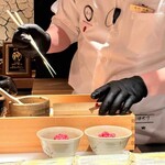 日本焼肉はせ川 別亭 - 調理風景２