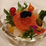 Karuizawa Hotel Buresuton Ko-to - 前菜 　サーモンのタルタル 季節の野皿とキャビアを添えて