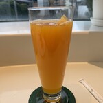 フランス菓子16区 - パッションフルーツのジュース