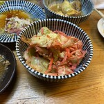 もつ焼き いとや - 紅ショウガキャベツ