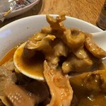 新来軒 - 煮込みホルモン¥700(一人前)